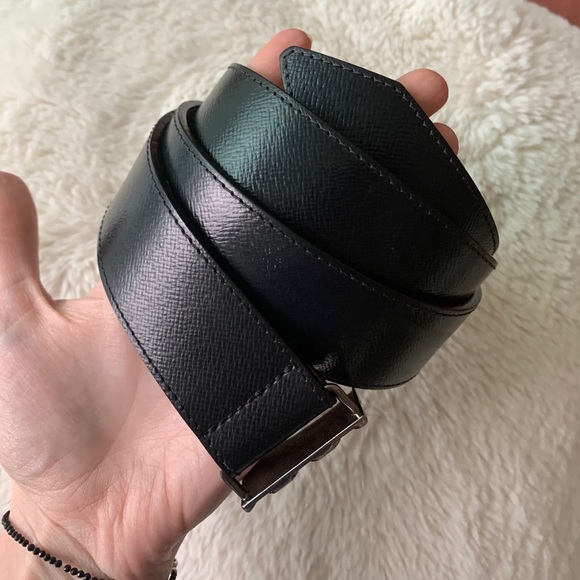 SOLD Burberry London Leather Belt - Picture 2 of 6